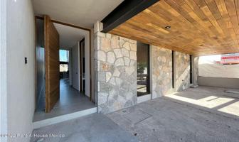 Foto de inmueble en , Col. Cumbres del Mirador C.P. 76060, Querétaro