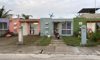Foto de inmueble en Calle Jazmin #8, Col. Jardines de Dos Bocas C.P. 94276, Medellín de Bravo