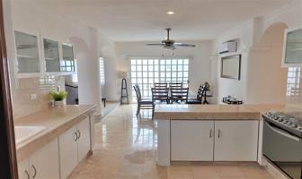Foto de inmueble en Av. Antonio Enríquez Savignac, Zona Hotelera, 77500 Cancún, Q.R. #l 4Int. Sm 4, Col. Cancún Centro C.P. 77500, Benito Juárez