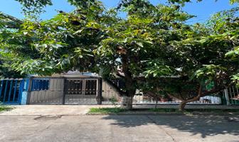 Foto de inmueble en C. Azucena 548, Jardines de la Paz, 45519 San Pedro Tlaquepaque, Jal. #548, Col. Jardines de La Paz C.P. 45519, San Pedro Tlaquepaque