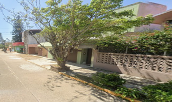 Foto de inmueble en Av 18 de Marzo 308, Centro, 96400 Coatzacoalcos, Ver. #308, Col. Coatzacoalcos Centro C.P. 96400, Coatzacoalcos