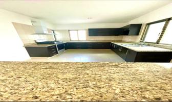 Foto de inmueble en Av. Cumbres, Cancún, Q.R. #s/n, Col. Alfredo V Bonfil C.P. 77560, Benito Juárez