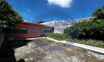 Foto de inmueble en Calle Clavel  #356, Col. Potinaspak C.P. 29018, Tuxtla Gutiérrez