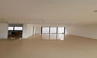 Foto de inmueble en Av. Jorge Jiménez Cantú 113-Loc L, Lomas de Valle Escondido, 52930 Cdad. López Mateos, Méx. #s/n, Col. Lomas de Valle Escondido C.P. 52930, Atizapán de Zaragoza