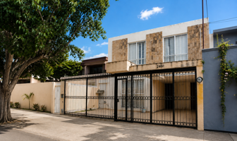 Foto de inmueble en C. Joaquin Angulo 2461, Ladrón de Guevara, Ladron De Guevara, 44650 Guadalajara, Jal. #2461, Col. Rojas Ladrón de Guevara C.P. 44650, Guadalajara
