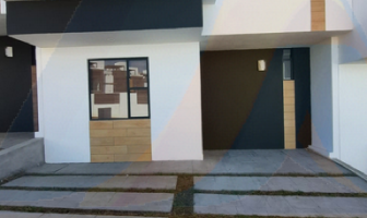 Foto de inmueble en Cto del Sonido., Col. Lartesi C.P. 58350, Morelia