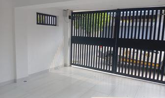 Foto de inmueble en , Col. Del Valle C.P. 66220, San Pedro Garza García