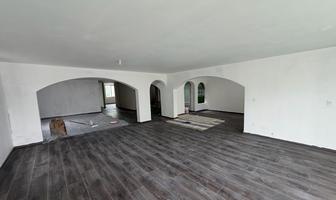 Foto de inmueble en , Col. Del Valle C.P. 66220, San Pedro Garza García