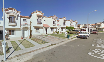 Foto de inmueble en Cerrada Rochelle, Col. Los Pinos C.P. 85456, Guaymas