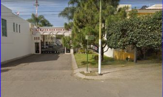Foto de inmueble en Av. Magnolias, Col. Girasoles Acueducto C.P. 45138, Zapopan