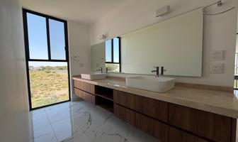 Foto de inmueble en Dofina, Col. Balvanera Polo y Country Club C.P. 76915, Corregidora