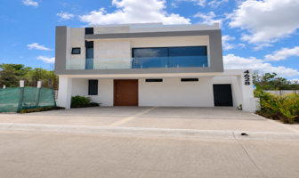 Foto de inmueble en Av Paseo del Pacífico, 82124 Mazatlán, Sin., Col. Sonterra Residencial II C.P. 82124, Mazatlán