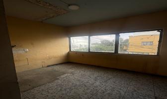 Foto de inmueble en Santa Teresita, Guadalajara, Jal., Col. Palacio de Gobierno Del Estado de Jalisco C.P. 44009, Guadalajara