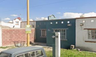 Foto de inmueble en ENCINOS #36, Col. Quintas San Isidro C.P. 35159, Lerdo
