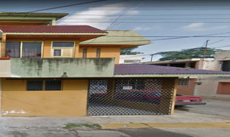 Foto de inmueble en Cto. De las brisas   #307, Col. Gaviotas Norte Sector Explanada C.P. 86090, Centro