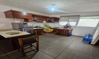 Foto de inmueble en C. Jose Mariano Abasolo 3694, Tateposco, 45638 San Pedro Tlaquepaque, Jal. #3694, Col. Los Naranjos C.P. 45638, San Pedro Tlaquepaque