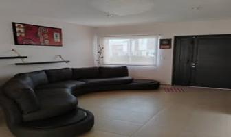 Foto de inmueble en Av Mirador de Tequisquiapan, Fraccionamiento el Mirador, 76246 El Mirador, Qro., Col. Villa Catania C.P. 76246, El Marqués