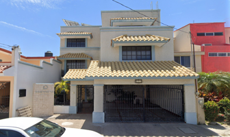 Foto de inmueble en Calle Cerro de la Colorada 143 #143, Col. Lomas de Mazatlán C.P. 82110, Mazatlán