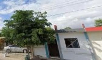 Foto de inmueble en Av. Independencia, El Pueblo, Nombre de Dios, Dgo., Col. Nombre de Dios Centro C.P. 34840, Nombre de Dios