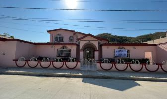 Foto de inmueble en C Bugambilias 5 Melaque Jalisco, Col. San Patricio O Melaque C.P. 48980, Cihuatlán