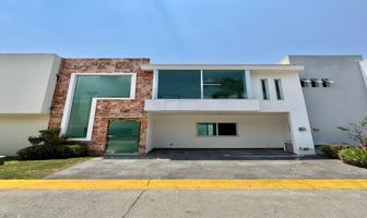 Foto de inmueble en Av. Aviación 3905, San Juan de Ocotán, 45019 Zapopan, Jal. #3905, Col. Soaré C.P. 45019, Zapopan