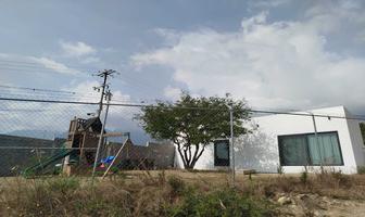 Foto de inmueble en  , Col. El Barrial C.P. 67303, Santiago