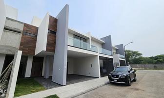 Foto de inmueble en  , Col. El Country C.P. 86039, Centro
