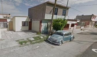 Foto de inmueble en Canal DE LA Perla, Col. El Oasis C.P. 27294, Torreón