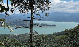 Foto de inmueble en El Santuario, Col. San Antonio C.P. 51200, Valle de Bravo