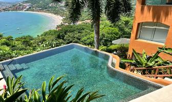 Foto de inmueble en Escenica la Ropa, Col. La Ropa C.P. 40895, Zihuatanejo de Azueta