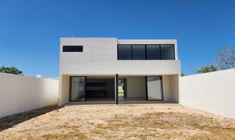 Foto de inmueble en Esmeralda 49, Col. Conkal C.P. 97345, Conkal