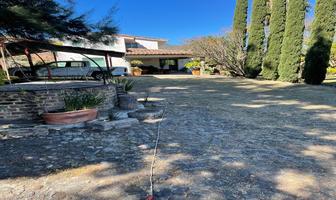 Foto de inmueble en Extramuros Poniente, Col. San Pedro Tesistán C.P. 45830, Jocotepec