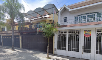 Foto de inmueble en 46402 Josefa Ortíz de Domínguez, Jal., Col. Agustín Yánez C.P. 44790, Guadalajara