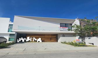 Foto de inmueble en Av. Valle de los Imperios, 45134 Tesistán, Jal. #s/n, Col. Valle Imperial C.P. 45134, Zapopan