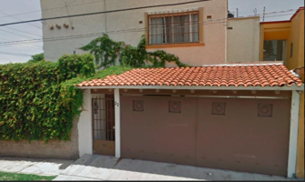 Foto de inmueble en Santa Clara #22, Col. Poblado Acapatzingo C.P. 62440, Cuernavaca