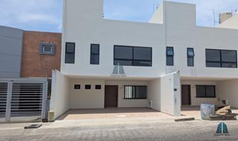 Foto de inmueble en C. Rinconada del Camichín 1547, Real de Valdepeñas, 45130 Zapopan, Jal. #1547, Col. Villas de Torremolinos C.P. 45130, Zapopan
