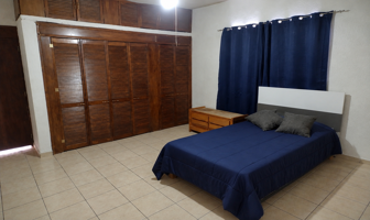 Foto de inmueble en Huitzilopochtli #178, Col. Las Azucenas C.P. 76116, Querétaro