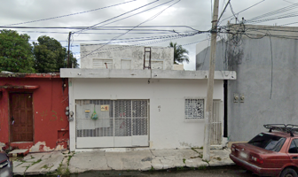Foto de inmueble en C. 45, Centro, Cdad. del Carmen, Camp., Col. Ciudad del Carmen Centro C.P. 24100, Carmen
