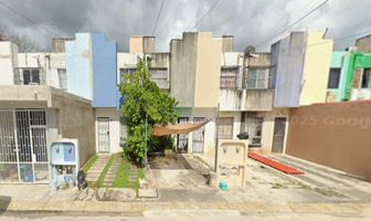 Foto de inmueble en Calle Hermenegildo Galeana Supermanzana 215, 77518 Cancún, Q.R., Col. Supermanzana 215 C.P. 77518, Benito Juárez