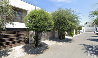 Foto de inmueble en P.º Zurich, Cumbres Madeira, 64346 Monterrey, N.L., Col. Paseo de Cumbres 2 Sector C.P. 64346, Monterrey