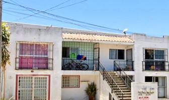 Foto de inmueble en Cto. Playa Coromuel, Los Tamarindos, 48280 Ixtapa, Jal., Col. Los Tamarindos C.P. 48282, Puerto Vallarta