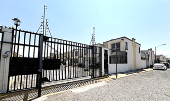 Foto de inmueble en AV TOLUCA  HACIENDA LA GAVIA #s/nInt. D LT 71 MZ 50, Col. San José Buenavista el Grande C.P. 50885, Temoaya