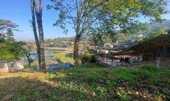 Foto de inmueble en Fontana Rosa, Col. Avándaro C.P. 51200, Valle de Bravo