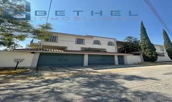 Foto de inmueble en fundadores, Col. Ciudad Satélite C.P. 53100, Naucalpan de Juárez