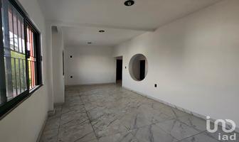 Foto de inmueble en General Silverio Nuñez, Col. Jardines Vista Hermosa C.P. 28017, Colima