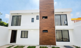 Foto de inmueble en Geranios, Col. Jardines de San Mateo C.P. 53240, Naucalpan de Juárez