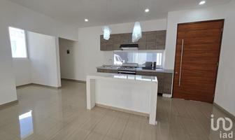 Foto de inmueble en GUAYABOS AGRIOS, Col. Lomas de Zompantle C.P. 62157, Cuernavaca