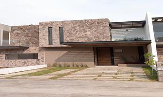 Foto de inmueble en , Col. Hacienda de La Huerta C.P. 58080, Morelia