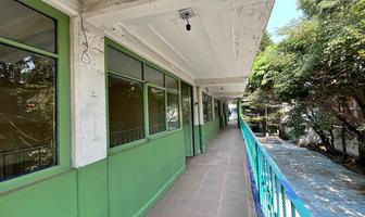 Foto de inmueble en Hermenegildo Galeana, Col. Santa Úrsula Xitla C.P. 14420, Tlalpan