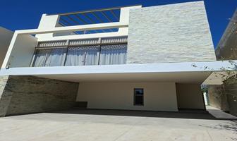 Foto de inmueble en , Col. Huajuquito O los Cavazos C.P. 67300, Santiago